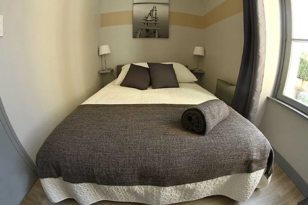 Appart Hotel Vitre - Le Chateaubriant דירה Vitré